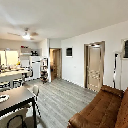 Cozy 1 Bedroom Flat Walk To In 4 Min